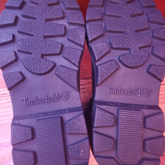 Timberland waterproof boys black boots - Picture 3 of 4
